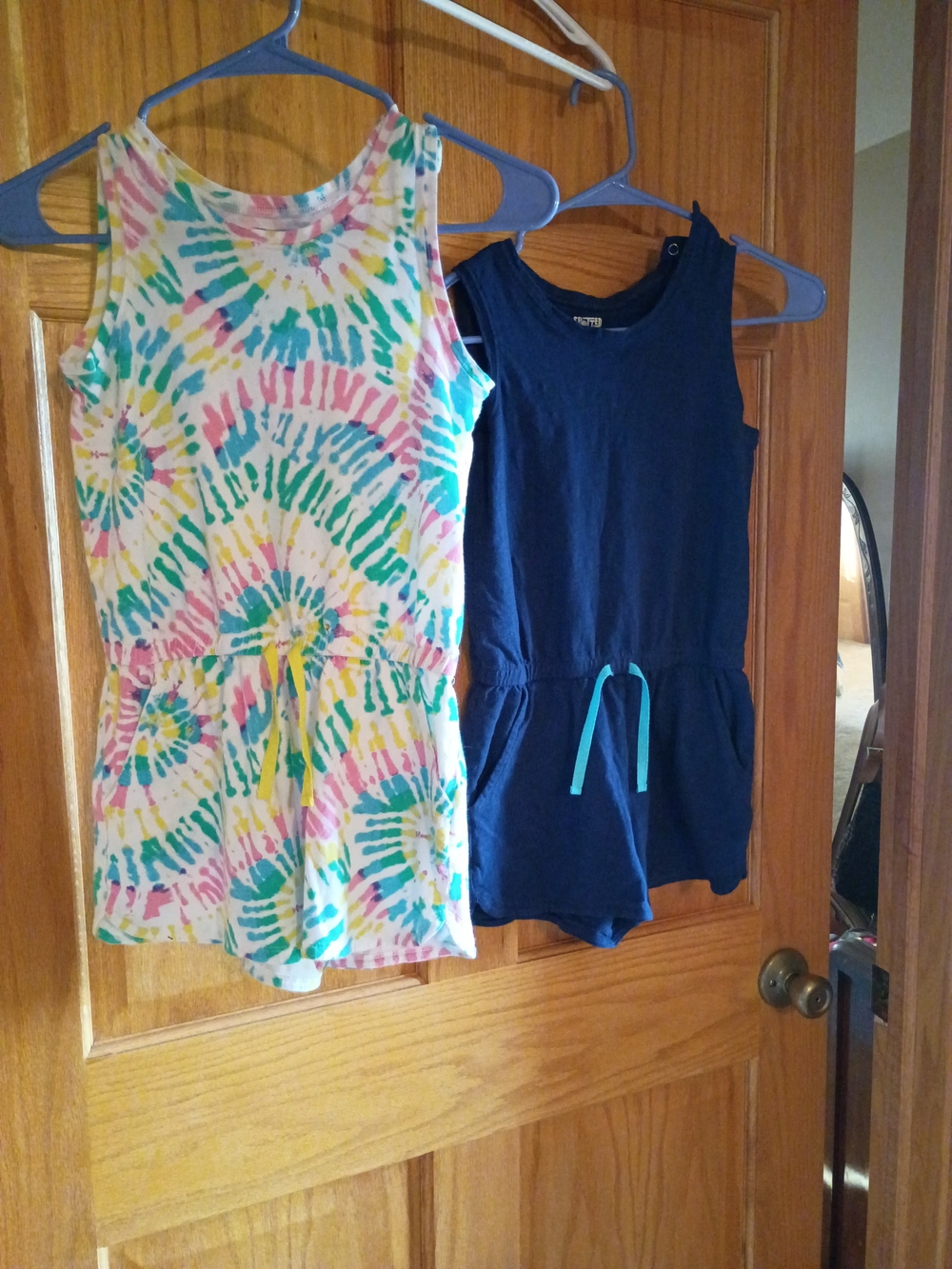 Girls Sleeveless Tie-Dye Romper - Multicolor